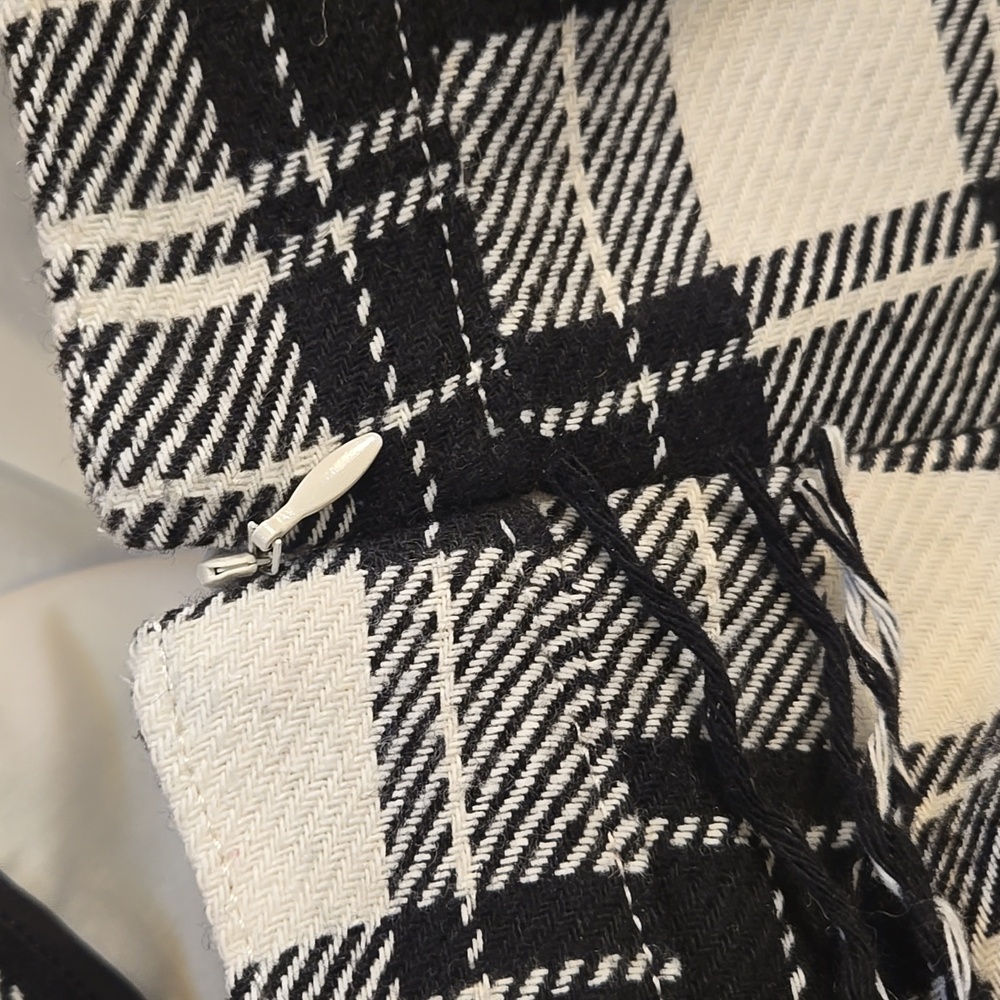 Talbot's Black/Creamy White Fringed Wool Blend Pencil Skirt - Picture 9 of 10